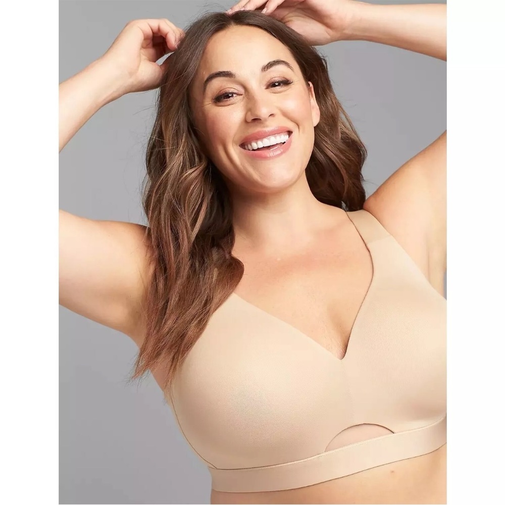 Cacique Plus Size Comfort Bliss Lightly Lined No-Wire Bra Size 42DDD  Color Café